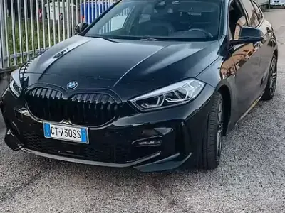 Usata BMW 118 150 CV (110 kW) 2024 Nero Berlina