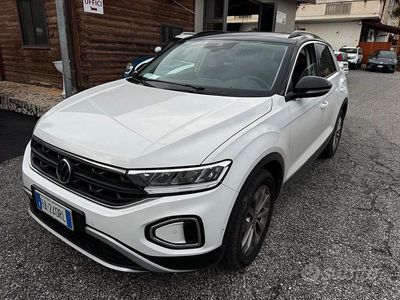 Usata VW T-Roc Edition 116 CV (85 kW) 2025 Bianco SUV