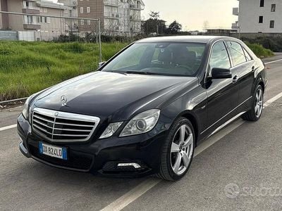 Usata Mercedes E350 231 CV (169 kW) 2009 Nero Berlina