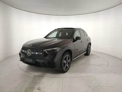 Usata Mercedes GLC300 AMG line 197 CV (144 kW) 2023 Nero SUV