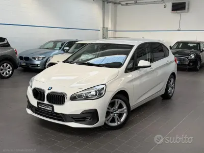 Usata BMW 218 Active Tourer Advantage 140 CV (102 kW) 2020 Bianco Monovolume