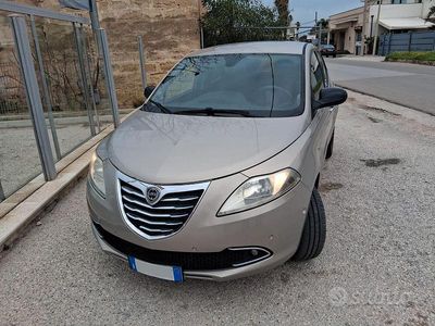 Usata Lancia Ypsilon S 86 CV (63 kW) 2012 Grigio Utilitaria