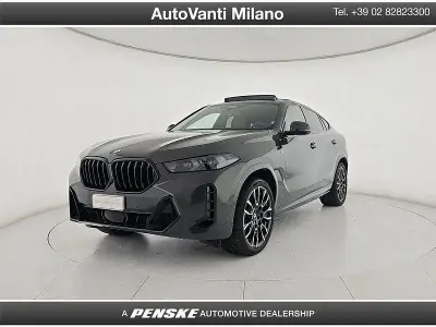 Usado BMW X6 M Sport 297 HP (218 kW) 2025 Cinzento SUV