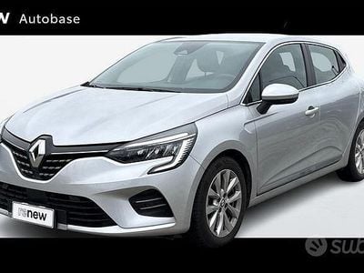 Usata Renault Clio V Intens 140 CV (102 kW) 2022 Grigio Berlina