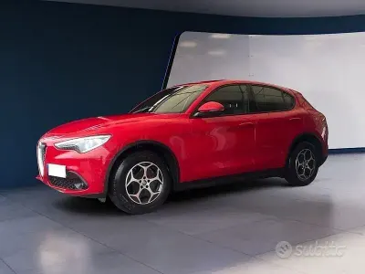 Usata Alfa Romeo Stelvio 190 CV (139 kW) 2022 Rosso SUV