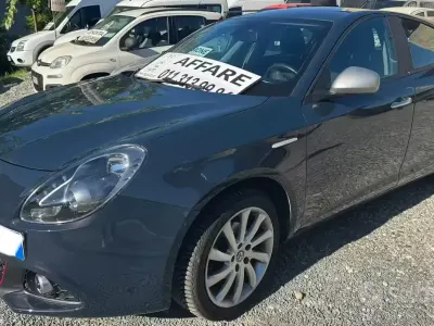 Usata Alfa Romeo Giulietta 120 CV (88 kW) 2018 Grigio Utilitaria