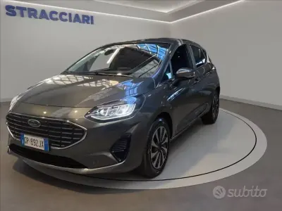 Usata Ford Fiesta Titanium 75 CV (55 kW) 2023 Grigio metallizzato Utilitaria