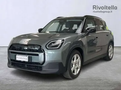 Nuova Mini Countryman Classic 67 kW (92 CV) 2026 Smokey green SUV