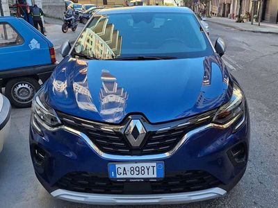 usata Renault Captur 1.5 blue dci Initiale Paris 115cv edc