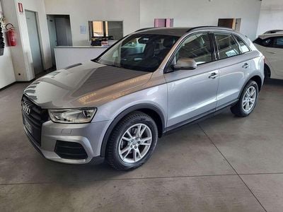 Usata Audi Q3 Business 150 CV (110 kW) 2016 Argento SUV