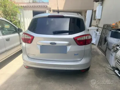 Usata Ford C-MAX Titanium 115 CV (84 kW) 2011 Monovolume