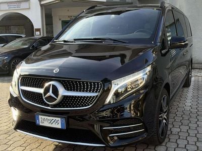 Usata Mercedes V300 Exclusive 239 CV (175 kW) 2021 Nero Monovolume