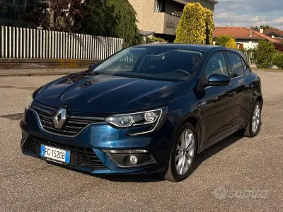 Brugt Renault Mégane IV Intens 110 HK (80 kW) 2016 Blå Sedan