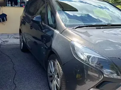 Usata Opel Zafira 136 CV (100 kW) 2016 Grigio Monovolume