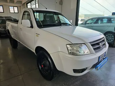 Usata Tata Xenon 140 CV (102 kW) 2012 Bianco Pick-up