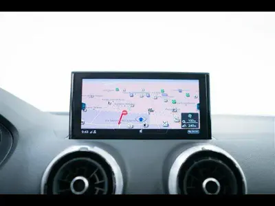 Usata Audi Q2 Admired 150 CV (110 kW) 2021 Blu SUV