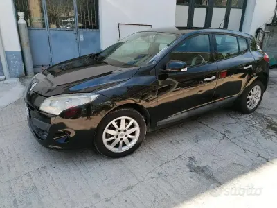 Usata Renault Mégane III 110 CV (80 kW) 2009 Berlina