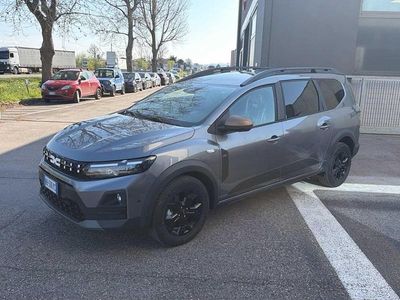 Nuova Dacia Jogger Extreme 140 CV (102 kW) 2026 Verde Monovolume