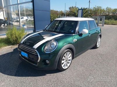 Usata Mini Cooper D 2016 Verde Utilitaria