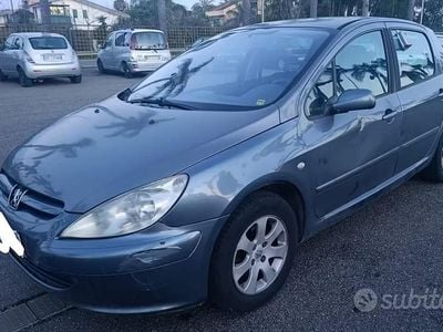 Usata Peugeot 307 109 CV (80 kW) 2005 Grigio Utilitaria