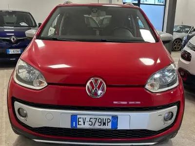 Usata VW up! 75 CV (55 kW) 2014 Rosso Utilitaria