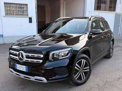 Usata Mercedes GLB200 Business 150 CV (110 kW) 2021 Nero SUV