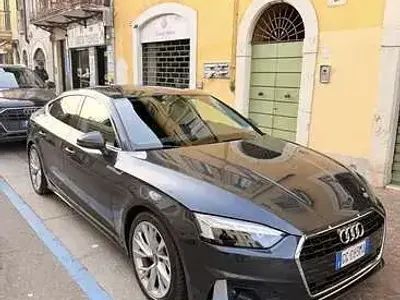 Käytetty Audi A5 Sportback Advanced 190 HP (139 kW) 2020 Viistoperä