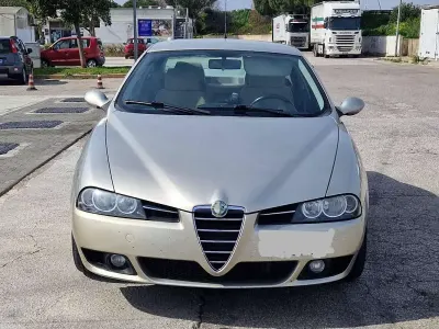 Usata Alfa Romeo 156 116 CV (85 kW) 2005 Grigio Berlina