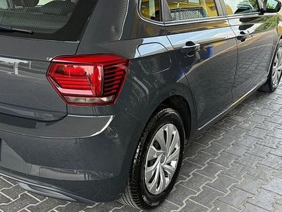 Usata VW Polo Comfortline 80 CV (58 kW) 2018 Grigio Utilitaria