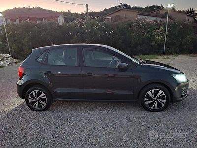 Usata VW Polo 2017 Grigio Utilitaria