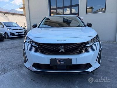Usata Peugeot 3008 Allure 131 CV (96 kW) 2022 Bianco SUV