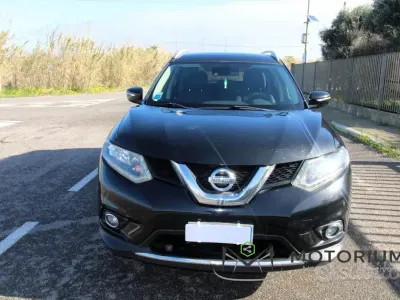 Begagnad Nissan X-Trail Tekna 131 HK (96 kW) 2014 SUV