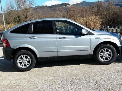 Usata SsangYong Actyon 141 CV (103 kW) 2009 Grigio Station wagon