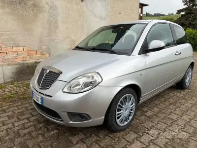 Usata Lancia Ypsilon