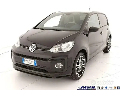Usata VW up! high up! 90 CV (66 kW) 2018 Nero Utilitaria