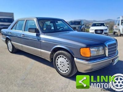 Begagnad Mercedes 300 SE 179 HK (131 kW) 1990 Blå Sedan