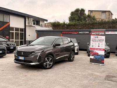 Usata Peugeot 3008 Allure 130 CV (95 kW) 2023 Grigio SUV