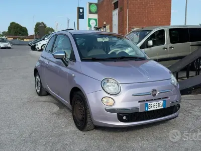 Usata Fiat 500 Lounge 69 CV (50 kW) 2013 Viola Berlina