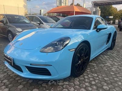 Porsche 718 Cayman