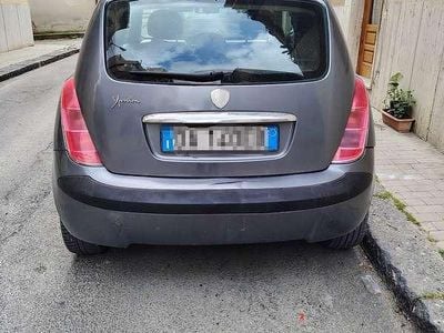 Usata Lancia Ypsilon 60 CV (44 kW) 2006 Utilitaria