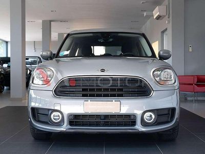 Begagnad Mini One D Countryman Business 116 HK (85 kW) 2020 Grå SUV