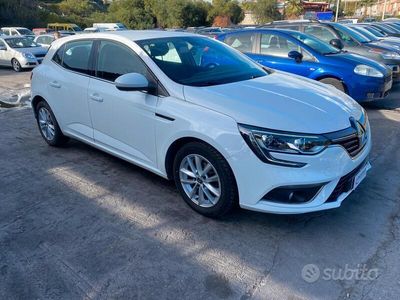 usata Renault Mégane IV Mégane Blue dCi 115 CV Duel