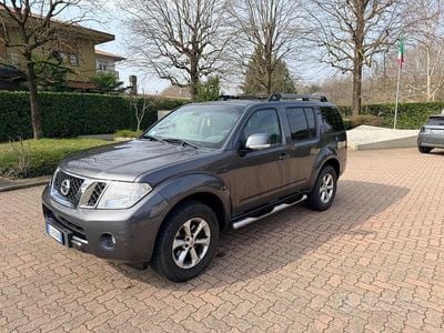 Usata Nissan Pathfinder 190 CV (139 kW) 2011 Grigio SUV