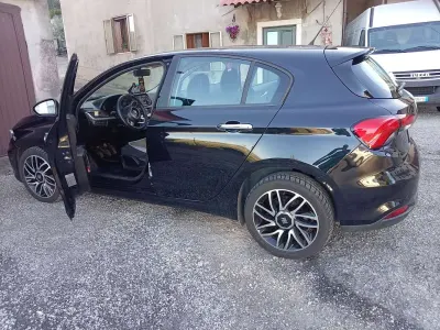 Usata Fiat Tipo Easy 95 CV (69 kW) 2017 Berlina