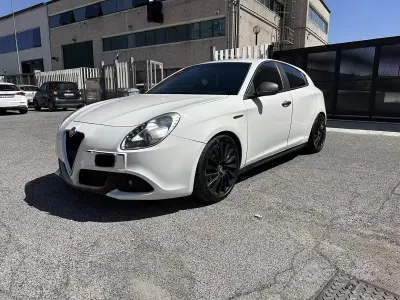 Usata Alfa Romeo Giulietta 170 CV (125 kW) 2010 Bianco Utilitaria