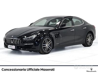 Begagnad Maserati Ghibli GranLusso 250 HK (183 kW) 2018 Svart Sedan