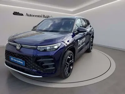 Nuova VW Tayron R-line Plus 204 CV (150 kW) 2025 Ultraviolet metallizzato SUV