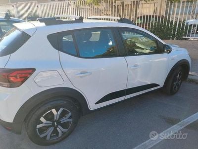 Gebraucht Dacia Sandero Stepway 91 PS (66 kW) 2024 Kombi