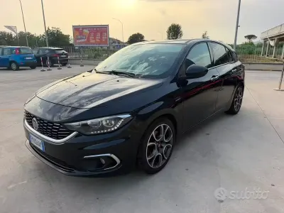 Usata Fiat Tipo Easy 120 CV (88 kW) 2017 Nero Berlina