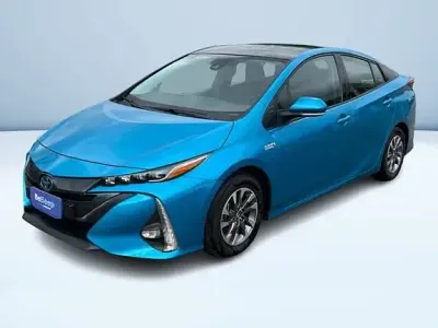Begagnad Toyota Prius 2021 Blå Halvkombi